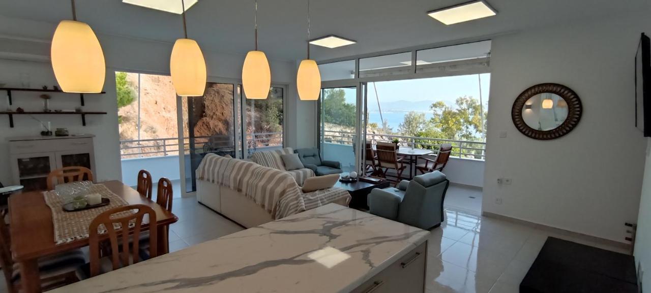 Atlas By Sea Apartment Loutraki  Exterior photo