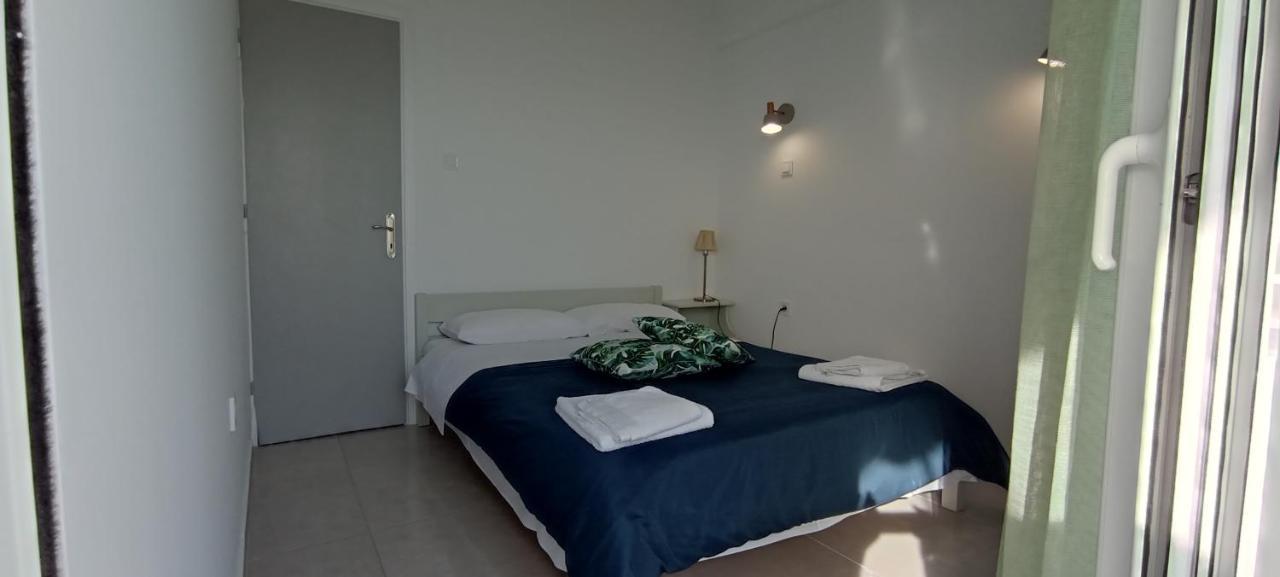 Atlas By Sea Apartment Loutraki  Exterior photo