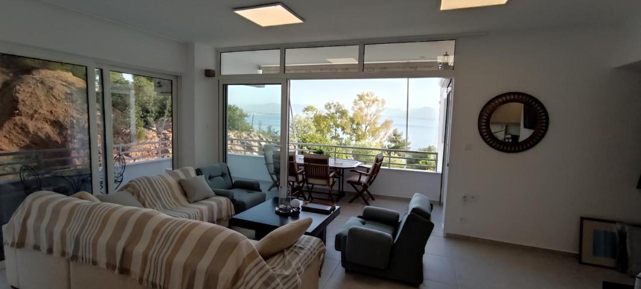 Atlas By Sea Apartment Loutraki  Exterior photo