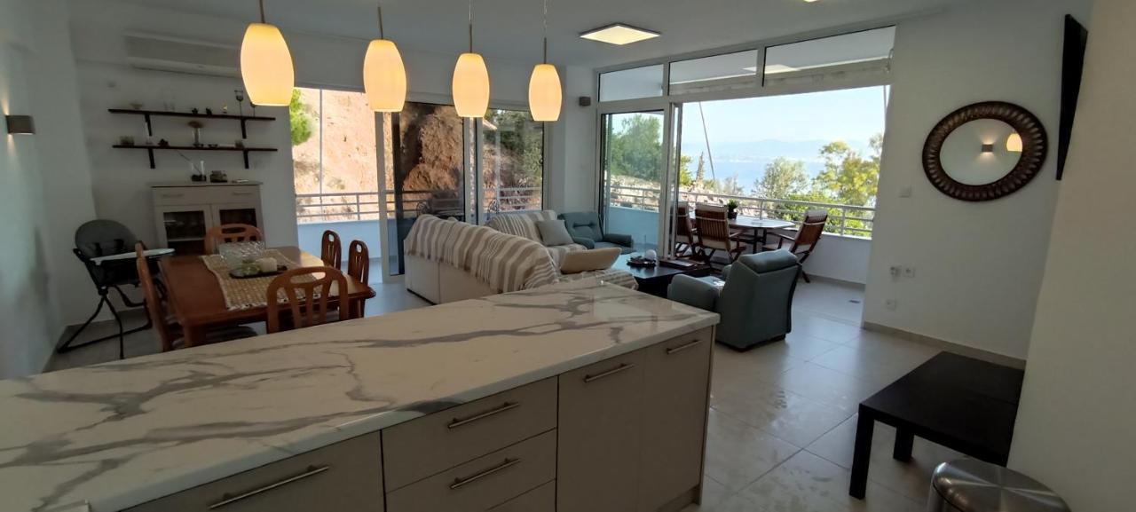 Atlas By Sea Apartment Loutraki  Exterior photo