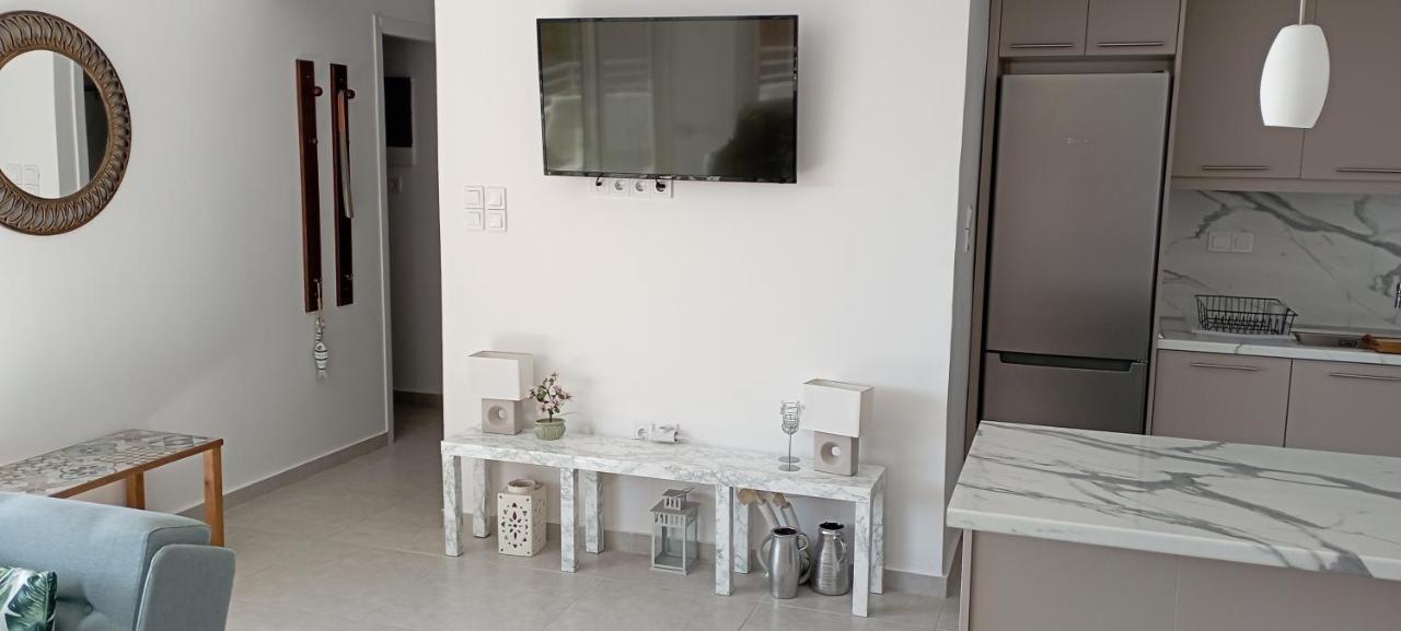 Atlas By Sea Apartment Loutraki  Exterior photo